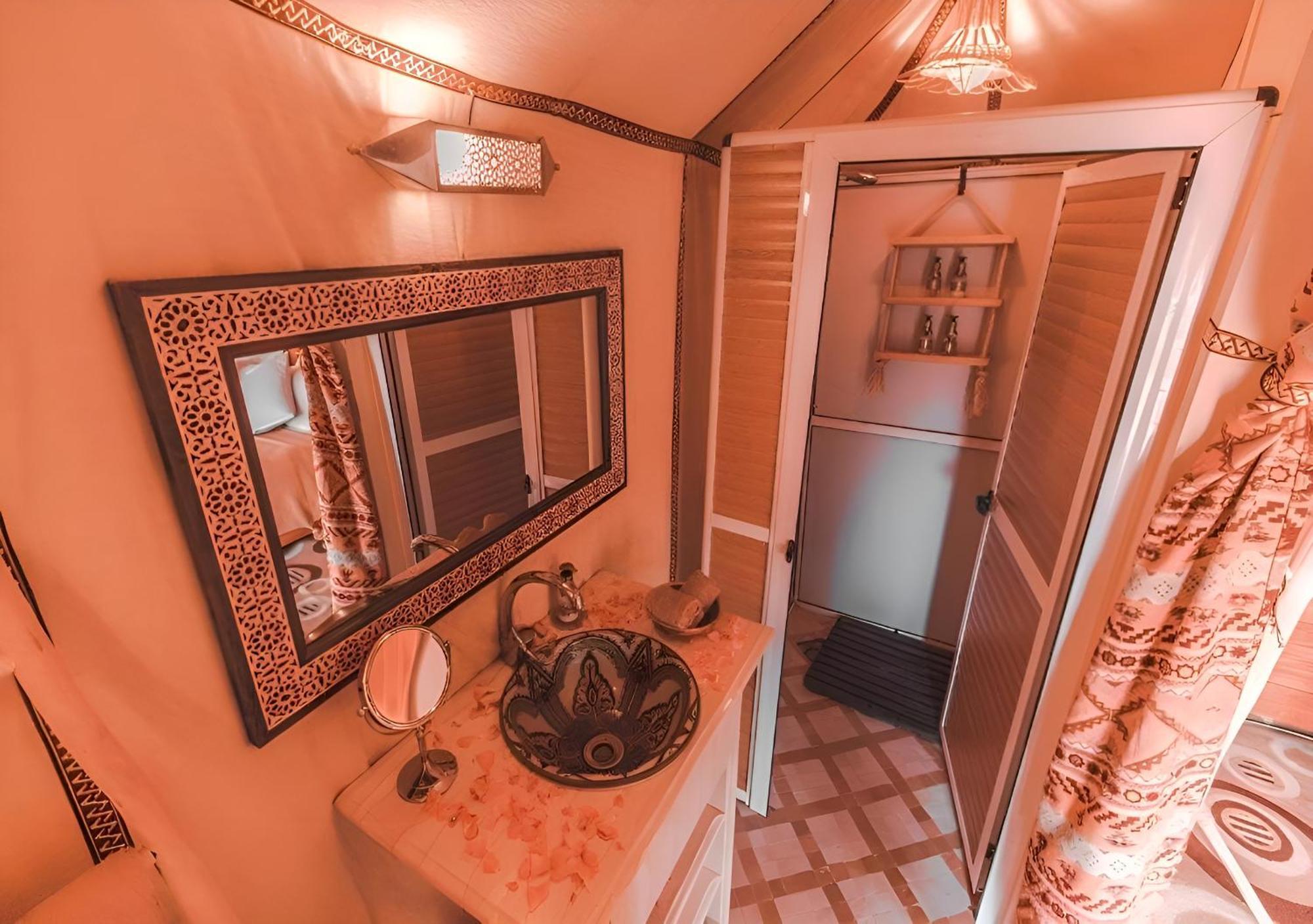 Merzouga Luxurious Tented Exterior foto